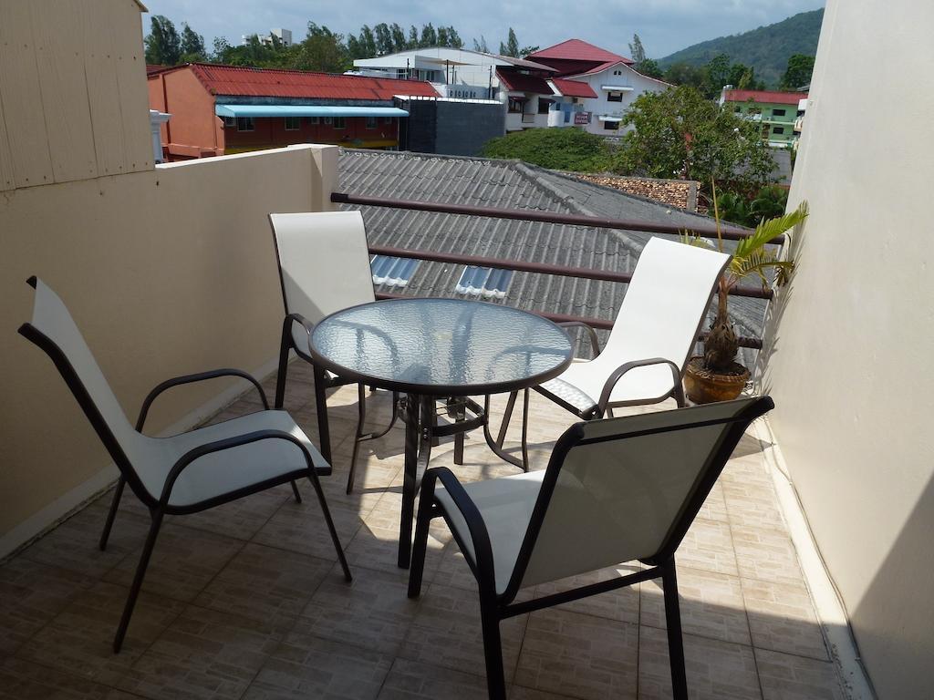Bellmans Restaurant & Guesthouse Karon Pokoj fotografie